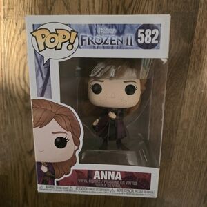 Disney Frozen II Anna Vinyl Figure